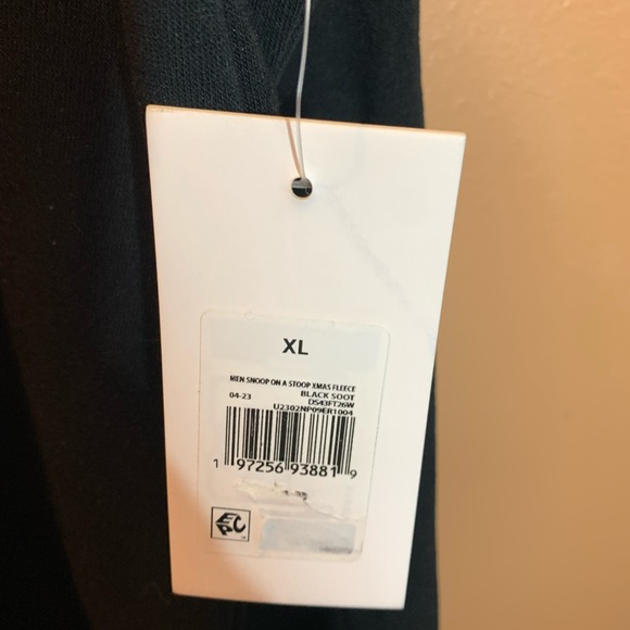 Snoop on the Stoop Christmas Elf Sweatshirt by Dogg Supply NWT - Picture 8 of 8